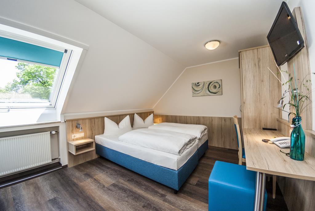 Hotel-Restaurant Bauer-Keller Greding Pokoj fotografie